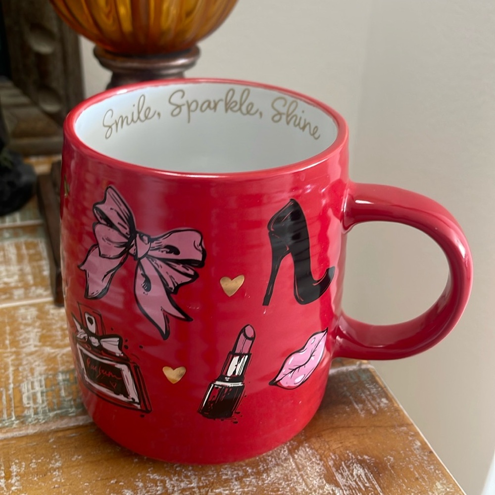 Red/Black/Pink/Gold ❤️ "Bows/Lips/Hearts" Smile,Sparkle,Shine" Bows & Hearts MUG